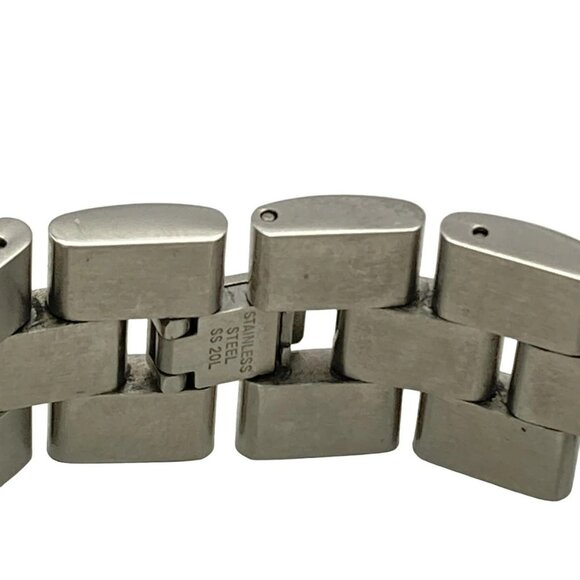 Auth COACH - W040 6******** Silver Women's Wrist Watch - Picture 5 of 5